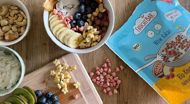 Frühstücksbowl mit Wow Kakao Müsli von FruchtBar